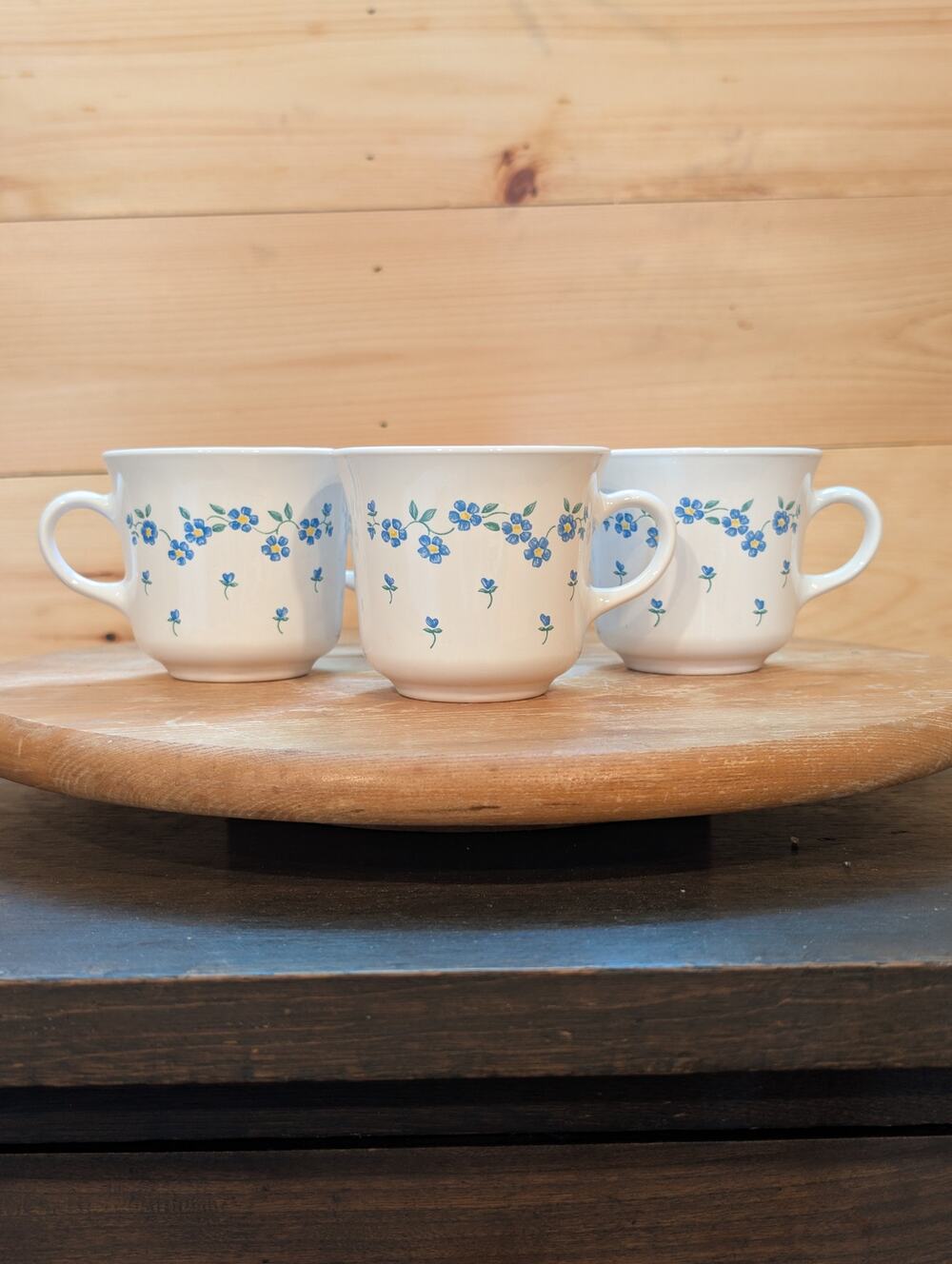 Vintage Corelle Forget Me Not Mugs - Set of 4 Blue Floral - Corning USA